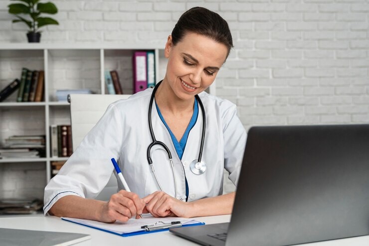 O que é e como funciona o carnê leão para médicos?